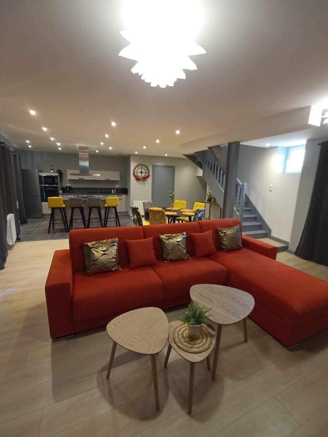 Le Palais Duplex Apartment Autun Bagian luar foto
