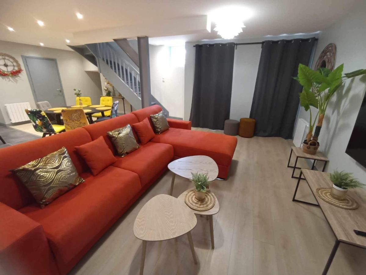 Le Palais Duplex Apartment Autun Bagian luar foto